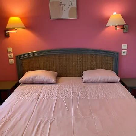 Normandie Aparthotel Conches-en-Ouche